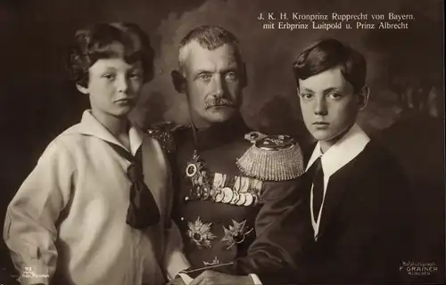 Ak Kronprinz Rupprecht von Bayern, Portrait, Uniform, Orden, Erbprinz Luitpold, Prinz Albrecht