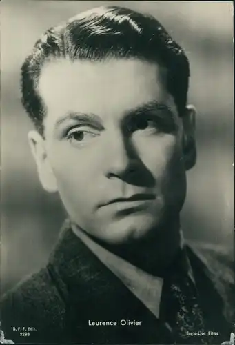 Ak Schauspieler Laurence Olivier, Portrait