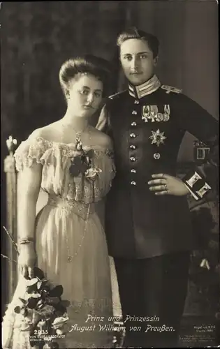 Ak Prinz August Wilhelm von Preußen, Alexandra Viktoria von Schleswig Holstein Sonderburg Glücksburg