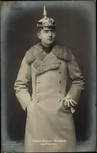 Ak Prinz August Wilhelm von Preußen, Portrait, Mantel, Pickelhaube, Liersch 1601