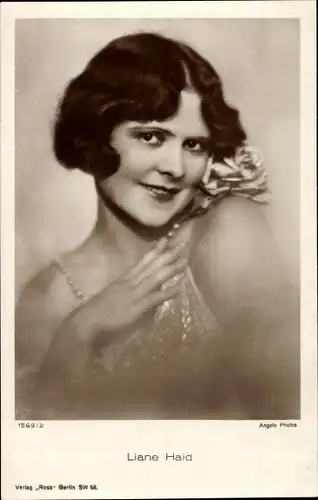 Ak Schauspielerin Liane Haid, Portrait