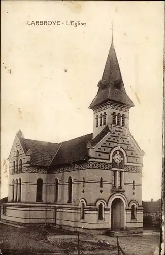 Ak Larbroye Oise, Die Kirche