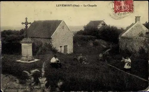 Ak Lèvemont Oise, Kapelle