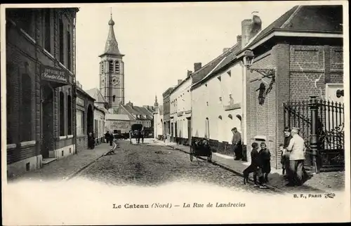 Ak Le Cateau Cambresis North, Rue de Landrecies, Kirche