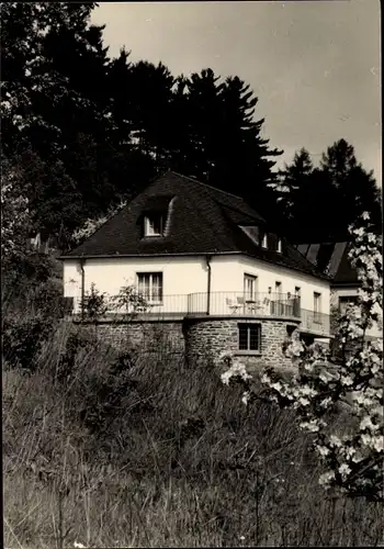 Foto Ak Bernkastel Kues an der Mosel, Hausansicht