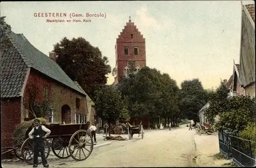 Ak Geesteren Gelderland, Marktplein, Herv. Kerk