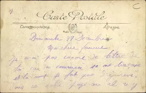 Ak Afrika, junge Mutter mit Kind im Tragetuch