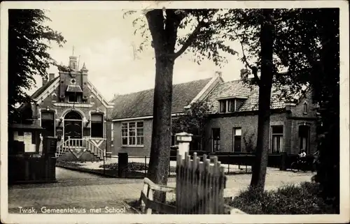 Ak Twisk Nordholland, Rathaus, Schule