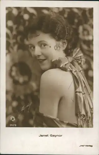 Ak Schauspielerin Janet Gaynor, Portrait, große Schleife