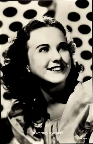 Ak Schauspielerin Deanna Durbin, Portrait