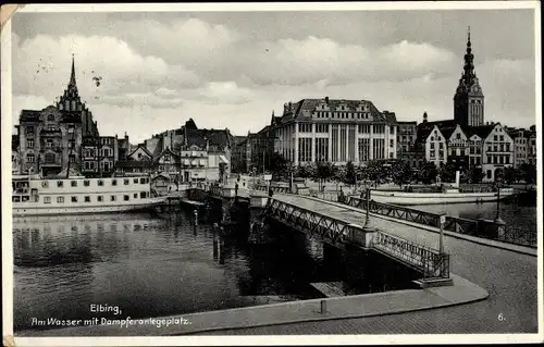 Ak Elbląg Elbing Westpreußen, Am Wasser mit Dampferanlegeplatz
