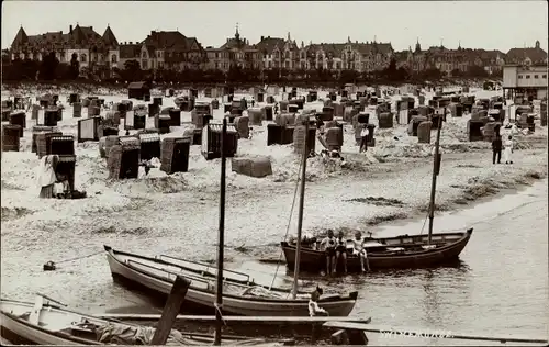 Ak Świnoujście Swinemünde Pommern, Strand, Segelboote, Strandkörbe