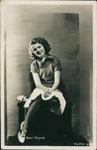 Ak Schauspielerin Janet Gaynor, Portrait