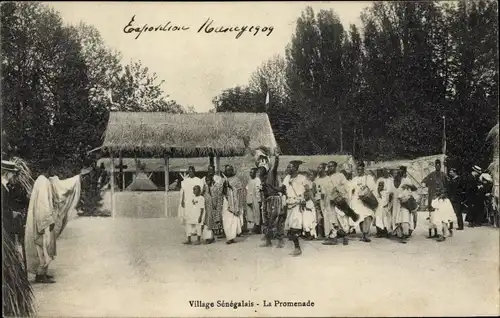 Ak Senegal, Dorf, La Promenade