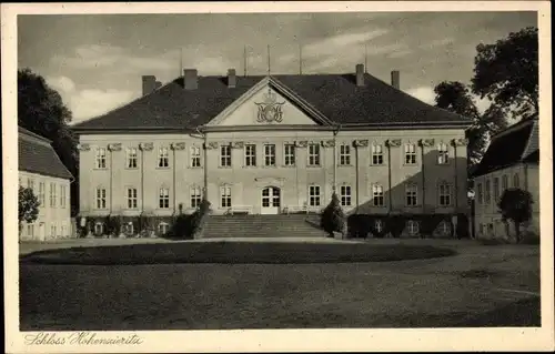 Ak Hohenzieritz Mecklenburgische Seenplatte, Schloss