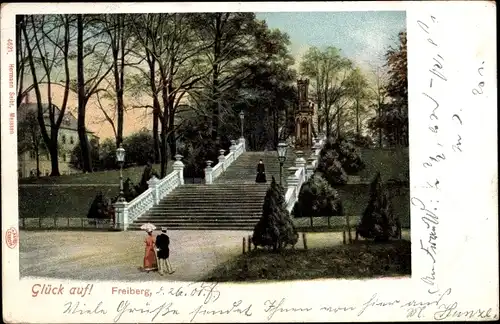 Ak Freiberg im Kreis Mittelsachsen, Park, Treppenaufgang, Denkmal