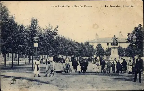 Ak Lunéville Meurthe et Moselle, Place des Carmes