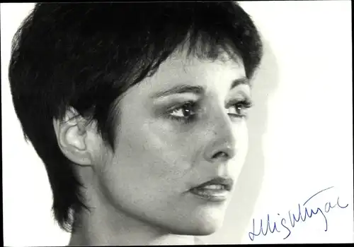 Foto Schauspieler Lesley Nightingale, Portrait, Autogramm