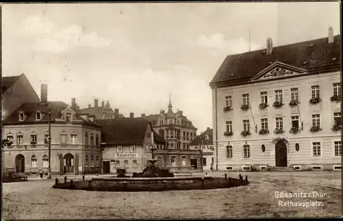 Ak Gößnitz in Thüringen, Rathausplatz, Ratskeller, Brunnen