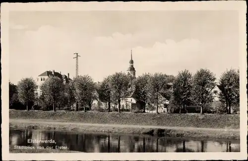 Ak Elsterwerda in Brandenburg, Stadtblick von der Elster
