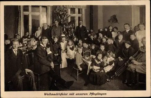 Ak Breslau (Wrocław) in Schlesien, Krüppelheim, Gärtnerweg 11, Weihnachtsfeier mit Pflegelingen
