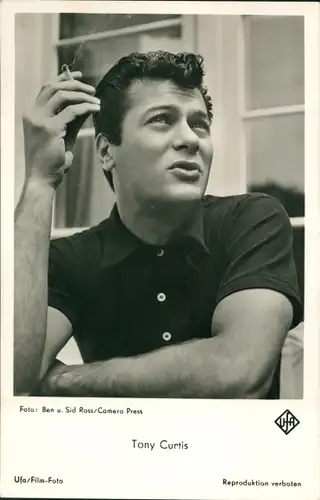 Ak Schauspieler Tony Curtis, Portrait