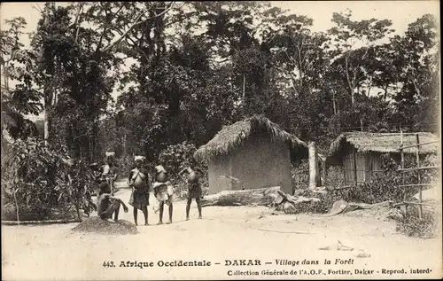 Ak Dakar Senegal, Westafrika, Dorf im Wald