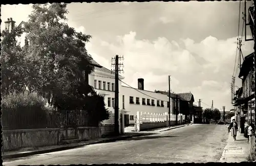 Ak Damelevieres Meurthe et Moselle, Straßenpartie mit Fabrik