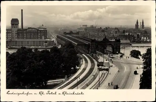 Ak Ludwigshafen am Rhein, Total, Rheinbrücke