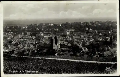 Ak Neustadt an der Weinstraße, Blick über den Ort