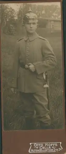 CdV Deutscher Soldat in Uniform, Portrait, Pickelhaube