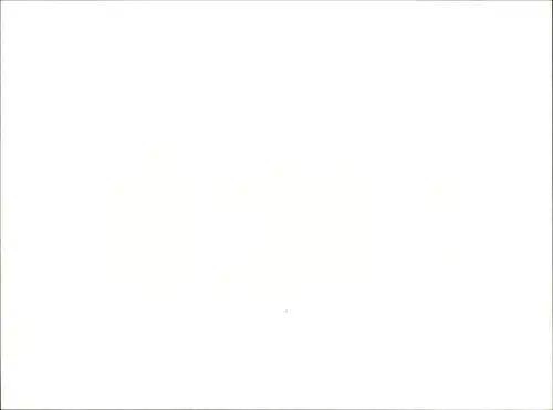 Foto Rennfahrer vor einem Rennwagen