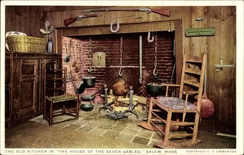 Ak Salem Massachusetts USA, Die alte Küche im Haus der sieben Giebel