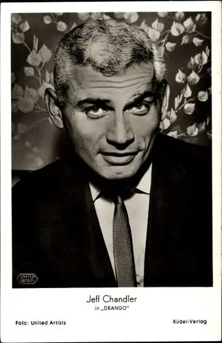 Ak Schauspieler Jeff Chandler in Drango, Portrait, Rüdel Verlag