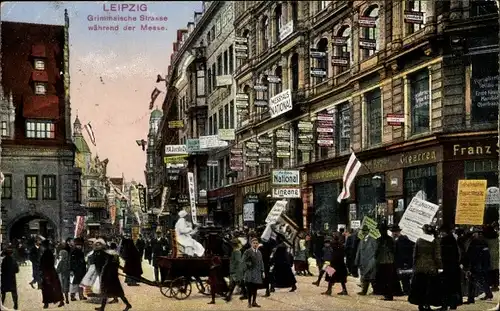 Ak Leipzig, Grimmaische Straße während der Messe, Geschäfte, Werbeschilder