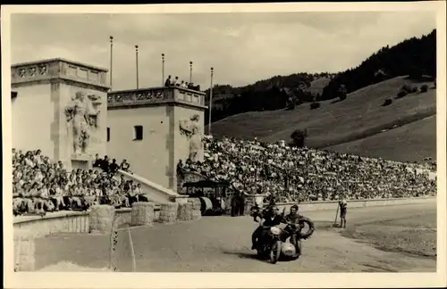 Foto Ak Monza Lombardia, Autodromo Nazionale di Monza, Rennstrecke, Motorrad, Tribüne