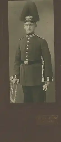 CdV Deutscher Soldat in Uniform, Portrait, Paradehelm