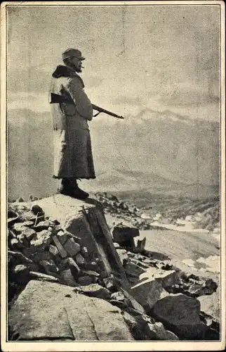 Ak Deutscher Soldat in Uniform, Berge, Kriegsbilder, I. WK