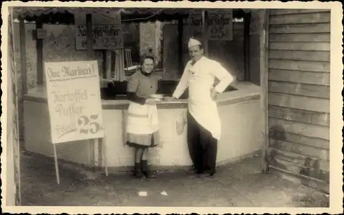 Foto Ak Hamburger Dom, Verkaufsstand Kartoffelpuffer Ohne Marken 25 Pf., Paul Dörseln ?