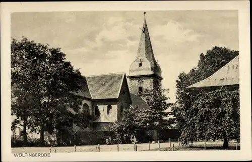 Ak Wöltingerode Vienenburg Goslar am Harz, Straßenpartie mit Kirche