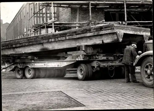 Foto Ak Helmstedt in Niedersachsen, Transport Brückenwagen