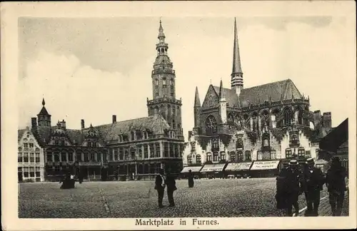 Ak Furnes Veurne Westflandern, Marktplatz, Kirche