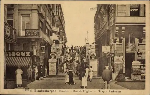 Ak Blankenberghe Blankenberge Westflandern, Treppenhaus, Kirchenstraße