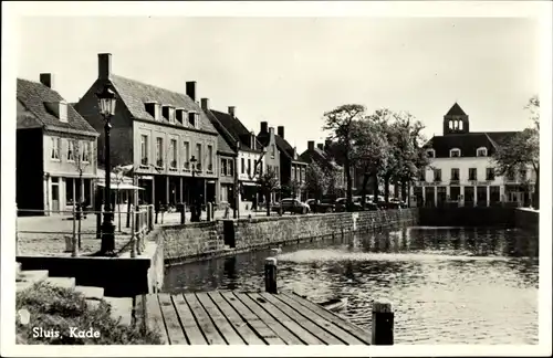 Ak Sluis Zeeland Niederlande, Kade, Hafenbecken