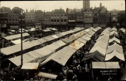 Foto Ak Middelburg Zeeland Niederlande, Marktdag