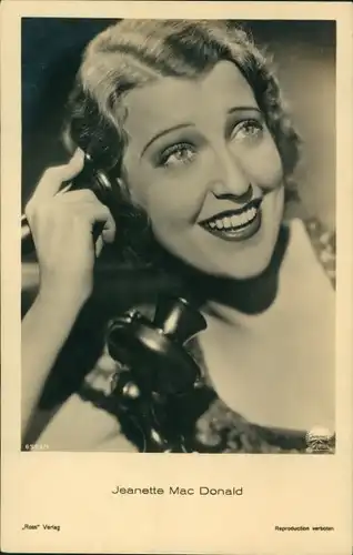 Ak Schauspielerin Jeanette MacDonald, Portrait