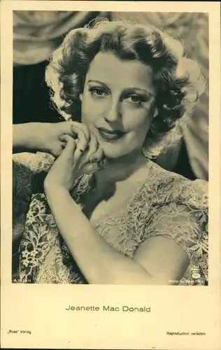 Ak Schauspielerin Jeanette MacDonald, Portrait