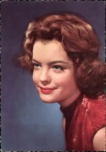 Ak Schauspielerin Romy Schneider, Portrait