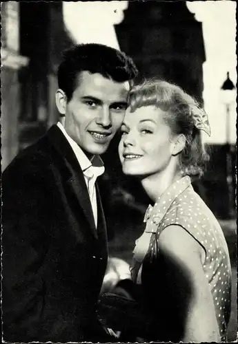 Ak Schauspielerin Romy Schneider, Schauspieler Horst Buchholz, Monpti