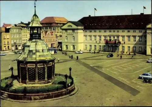 Ak Hansestadt Wismar, Marktplatz, Wasserkunst